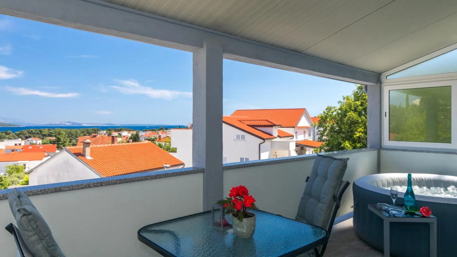 Apartment Tina With Seaview Krk Town